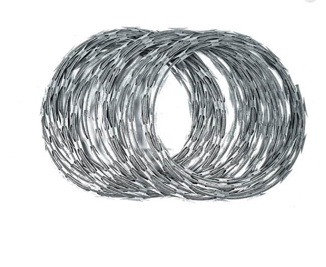 Arame farpado de aço inoxidável Bto 12 barbeado galvanizado a quente anti-escalada 0
