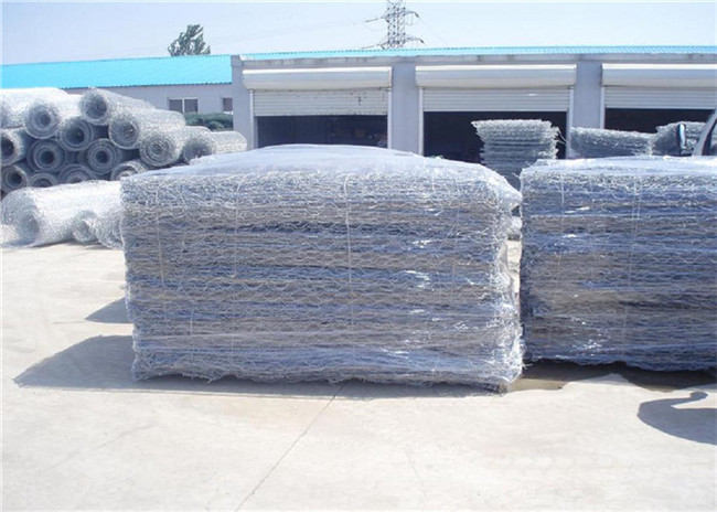 o Pvc do diâmetro de fio de 3.7mm revestiu a proteção galvanizada da água e de solo da caixa de Gabion 0