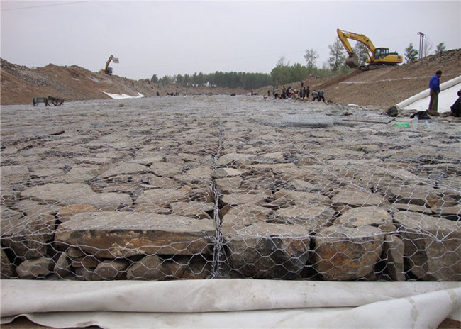 estrutura monolítica galvanizada 2x1x1m da caixa de Gabion para a estabilização da terra 2