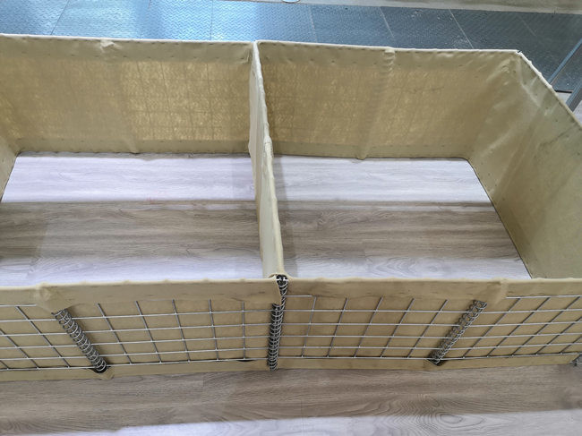 aberturas quadradas Hesco Gabion soldado barreira de 75mm para a parede de retenção militar 0