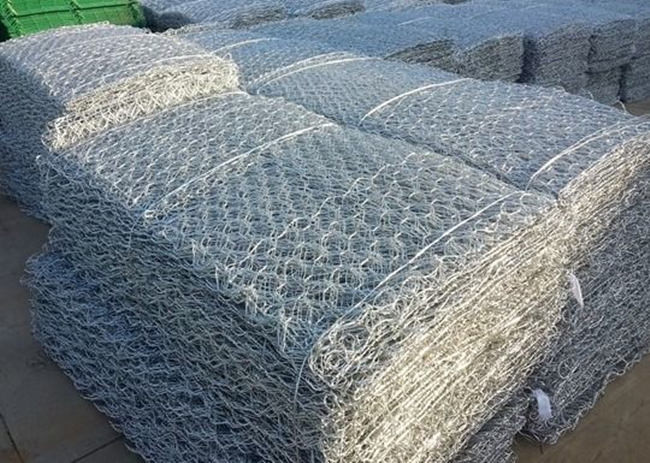 o PVC galvanizado mergulhado quente de 2x1x0.5m revestiu o controlo de cheias do verde da caixa de Gabion 2