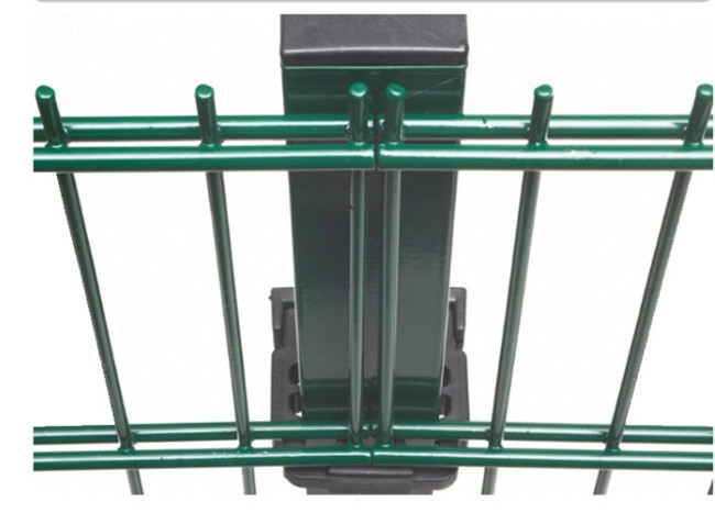 O dobro de L3m 868 soldou o cargo revestido PVC de Mesh Fence With 48x1.5mm do fio 1